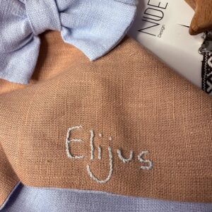 Rankų darbo migduko ir čiulptuko laikiklio rinkinys | NuDedesign